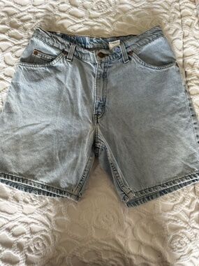 Levi’s 967 Relaxed Fit Shorts Y2K Orange Tab Light Wash Junior Size 9